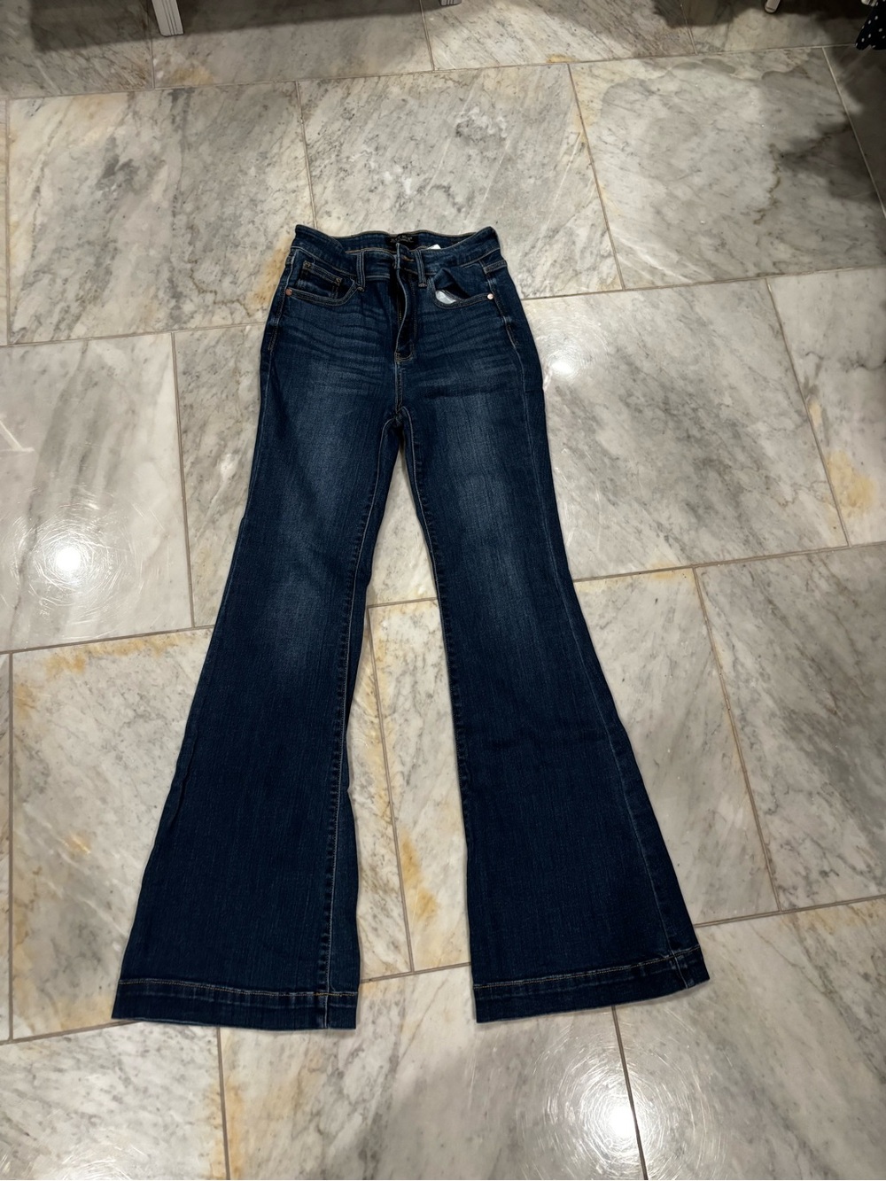 Judy Blue Women's Dark Blue Flare Jeans - Classic High Rise